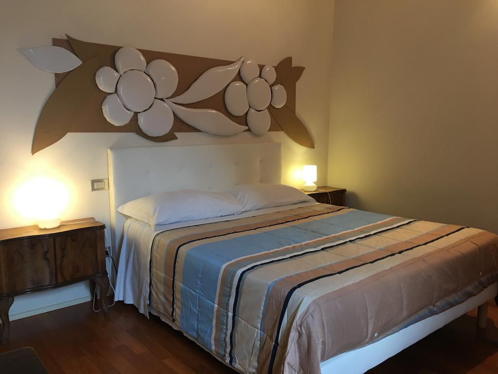 Domus Nova Residenza Il B&B 曼托瓦 外观 照片