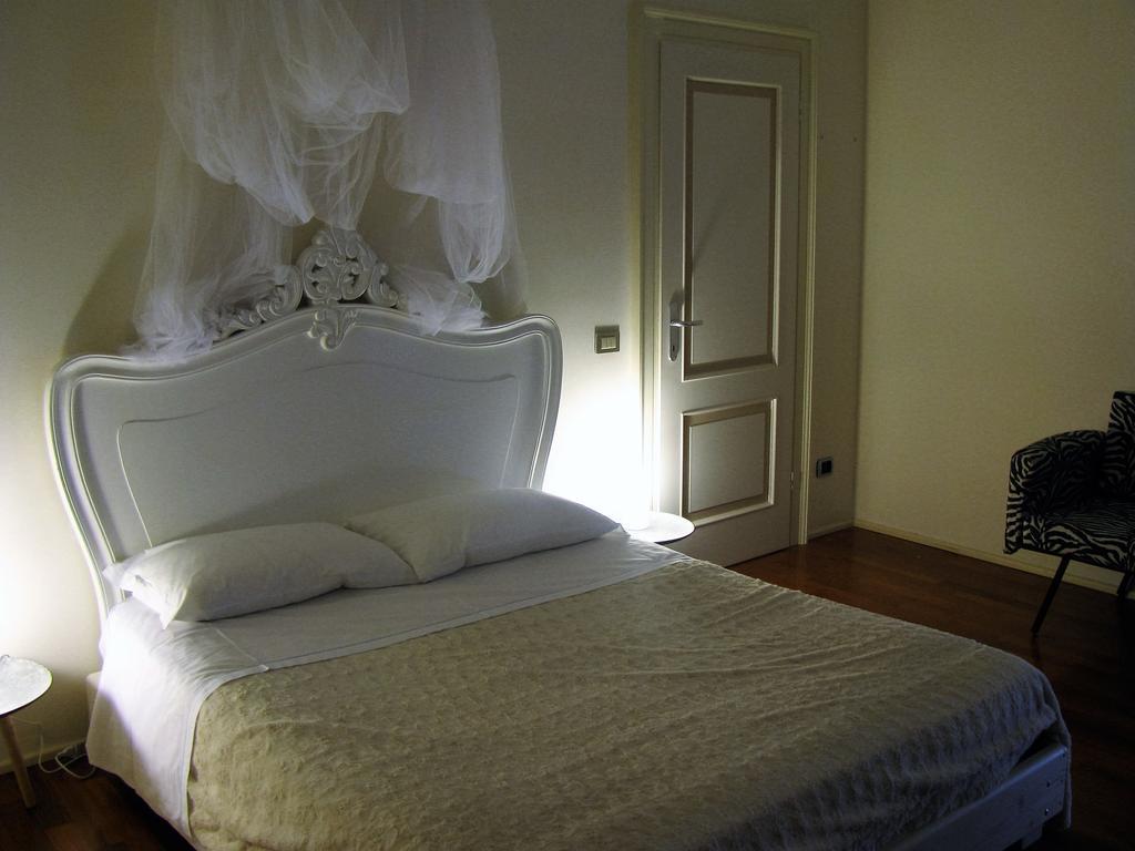 Domus Nova Residenza Il B&B 曼托瓦 外观 照片