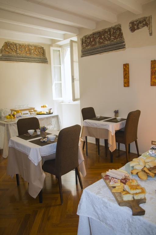 Domus Nova Residenza Il B&B 曼托瓦 外观 照片