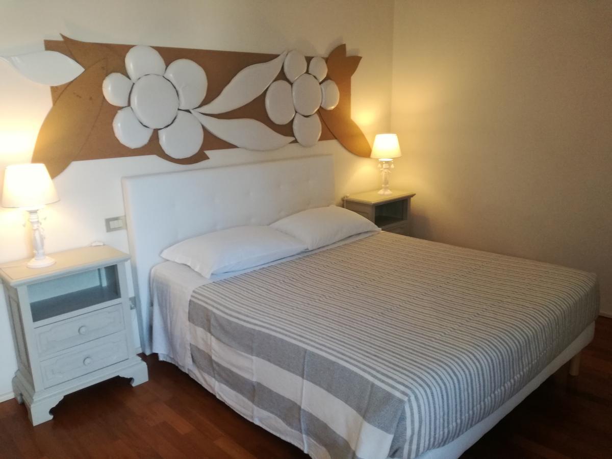 Domus Nova Residenza Il B&B 曼托瓦 外观 照片