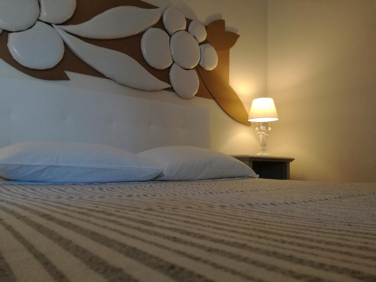 Domus Nova Residenza Il B&B 曼托瓦 外观 照片